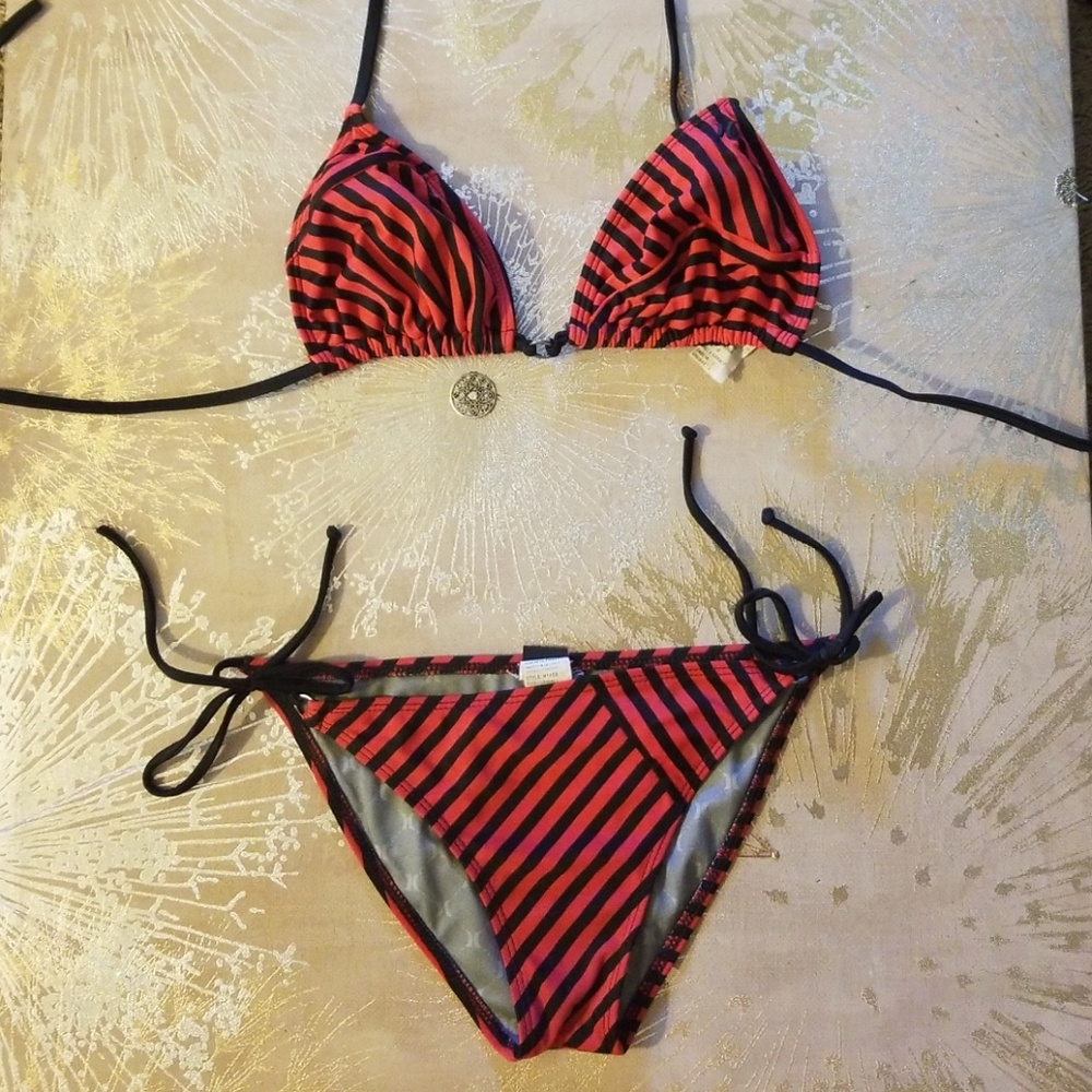 Hurley red/black string bikini